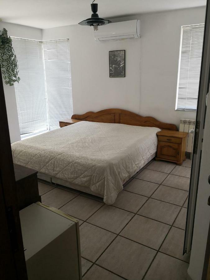 Hotel Atlantic Sliven ภายนอก รูปภาพ